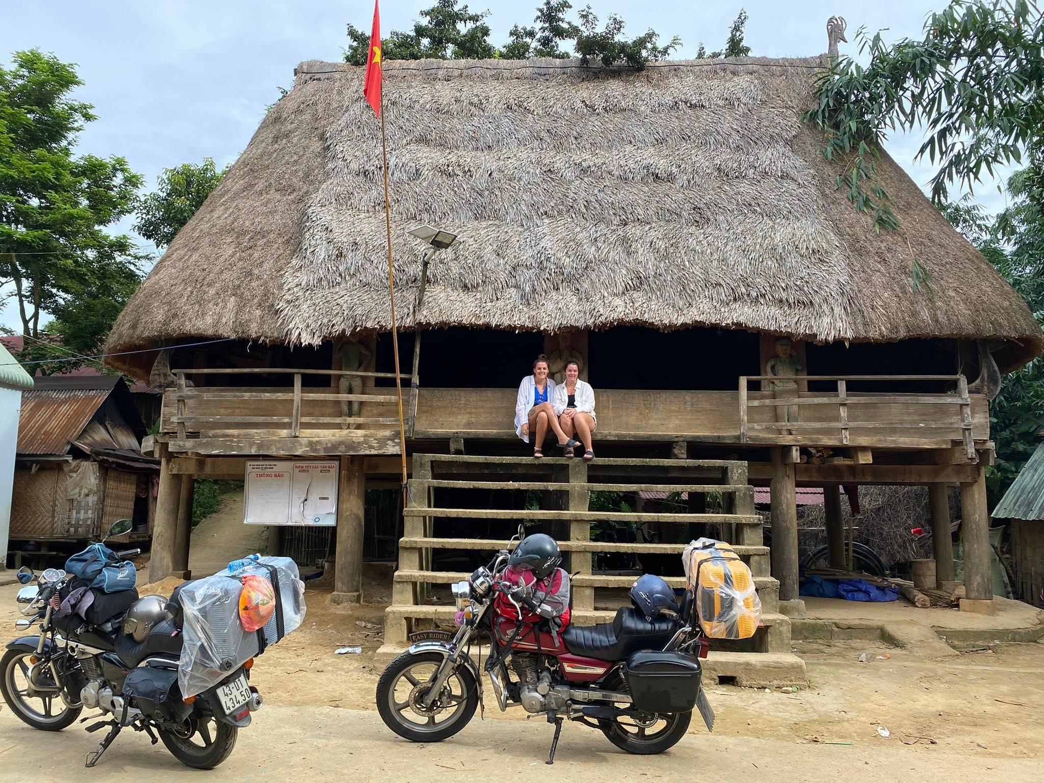 Wooden house in Prao Town - Hoi An motorbike tour